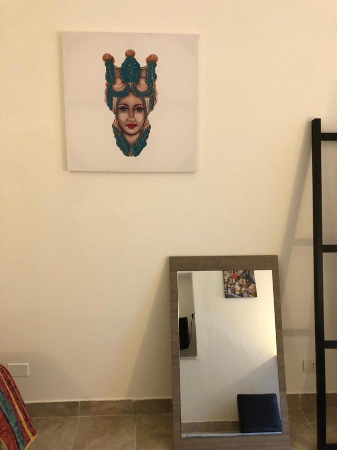 Via Idria 14 Apartman Catania-Fontanarossai nemzetközi repülőtér Kültér fotó