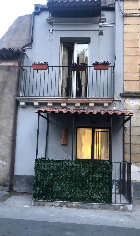 Via Idria 14 Apartman Catania-Fontanarossai nemzetközi repülőtér Kültér fotó